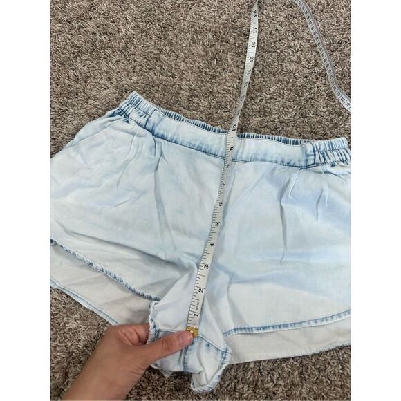 American Eagle Chambrey Blue Sun Washed Jean Shorts Pull on Elastic Waist XS - Picture 6 of 10